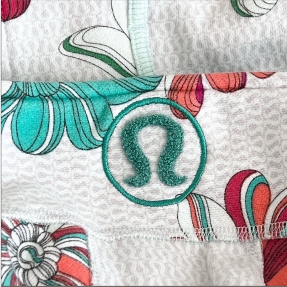 Lululemon Floral Scuba Hoodie - Picture 5 of 9